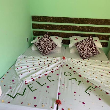 Ihaven Thulusdhoo Otel Dış mekan fotoğraf